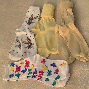 Lot of 4 socks